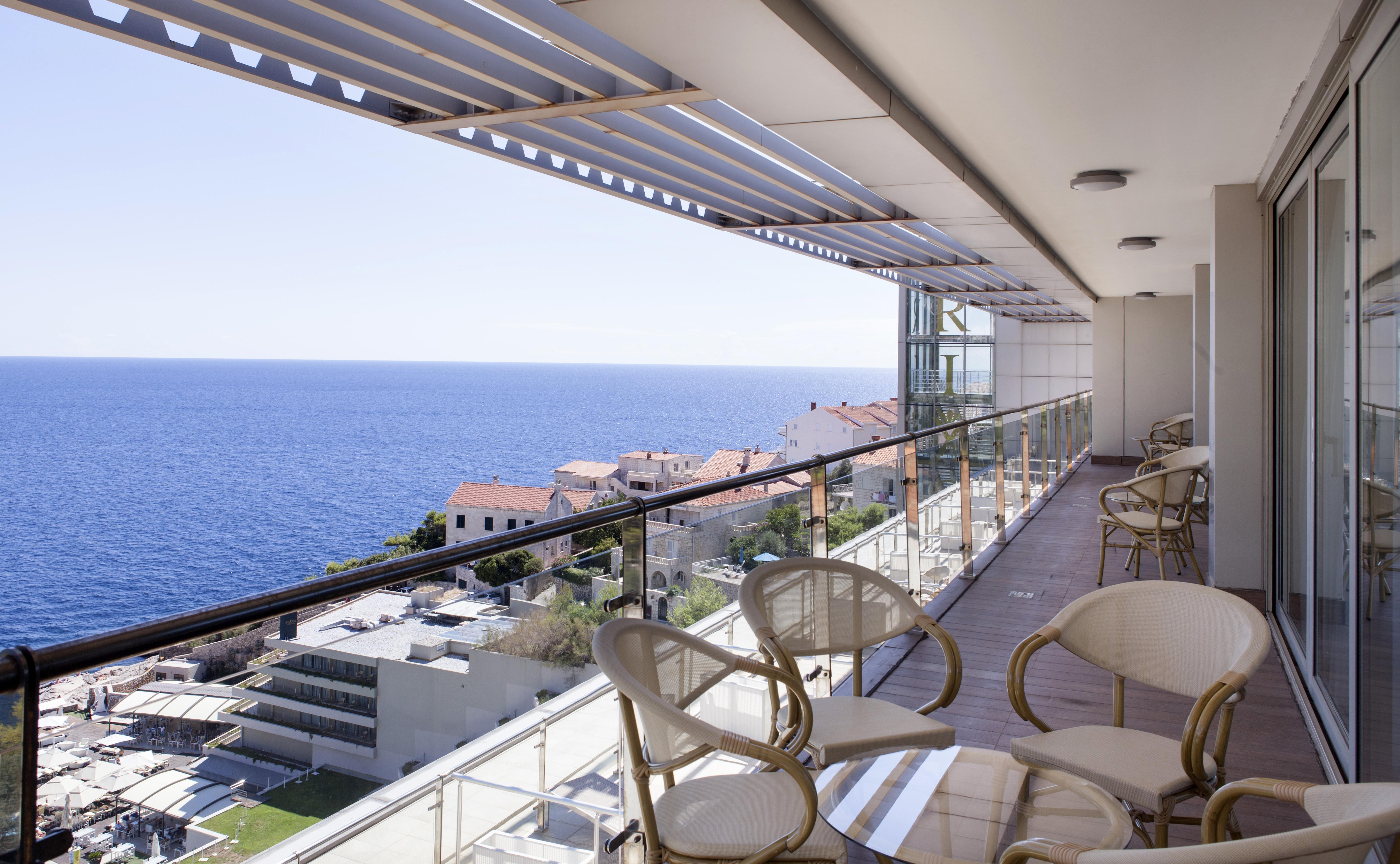 Rixos Premium Dubrovnik Hotel Ngoại thất bức ảnh A balcony
