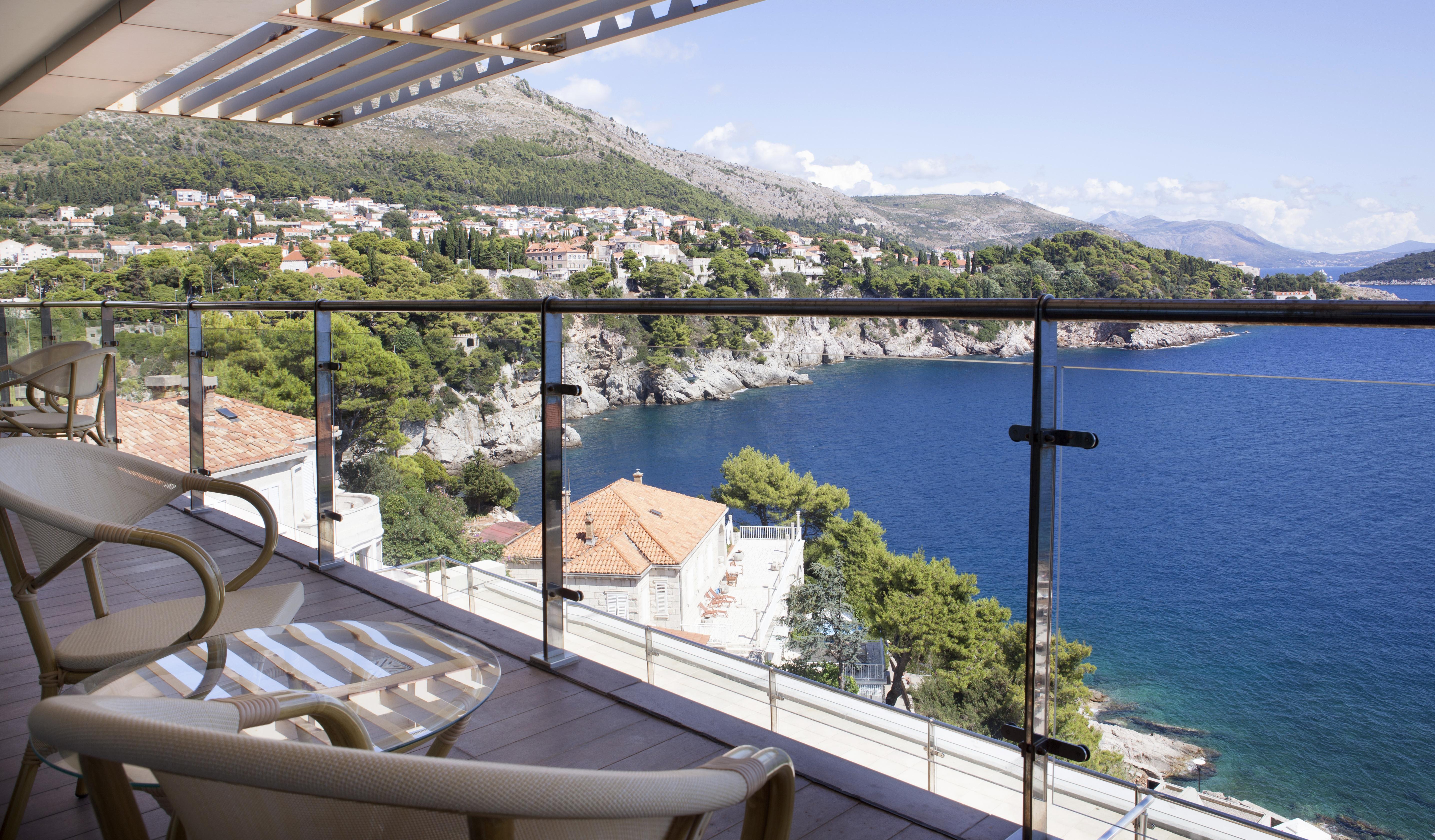 Rixos Premium Dubrovnik Hotel Ngoại thất bức ảnh View from the hotel